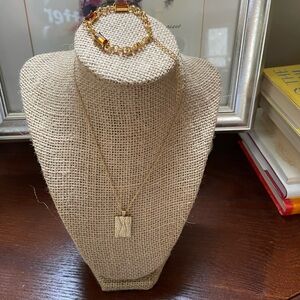 Slide Chic Gold Necklace with Pendant and Bracelet Set